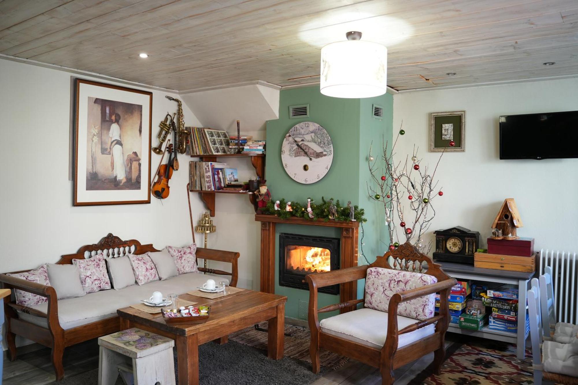Guesthouse Doma Est 1991 أراخوفا المظهر الخارجي الصورة