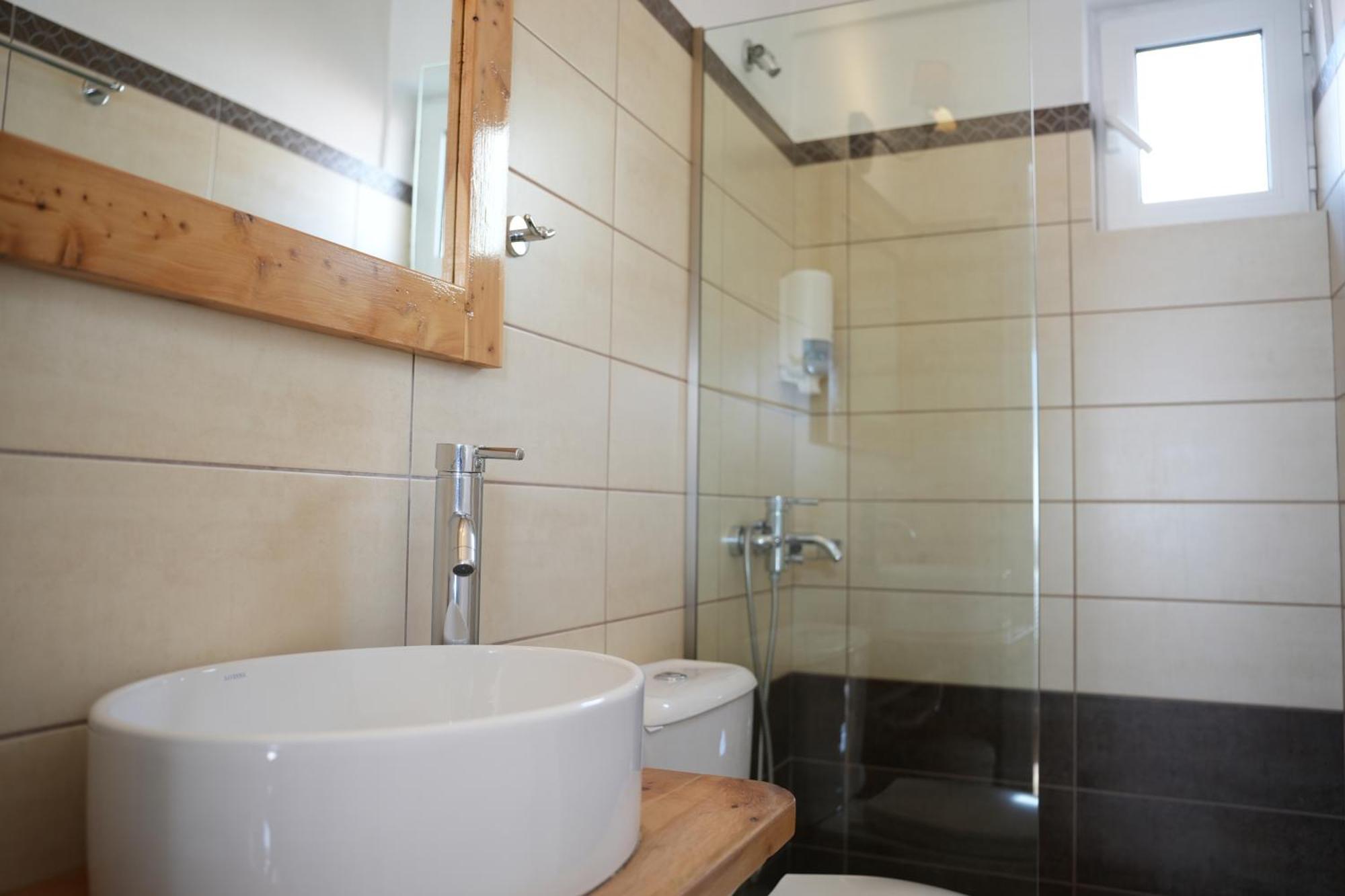 Guesthouse Doma Est 1991 أراخوفا المظهر الخارجي الصورة