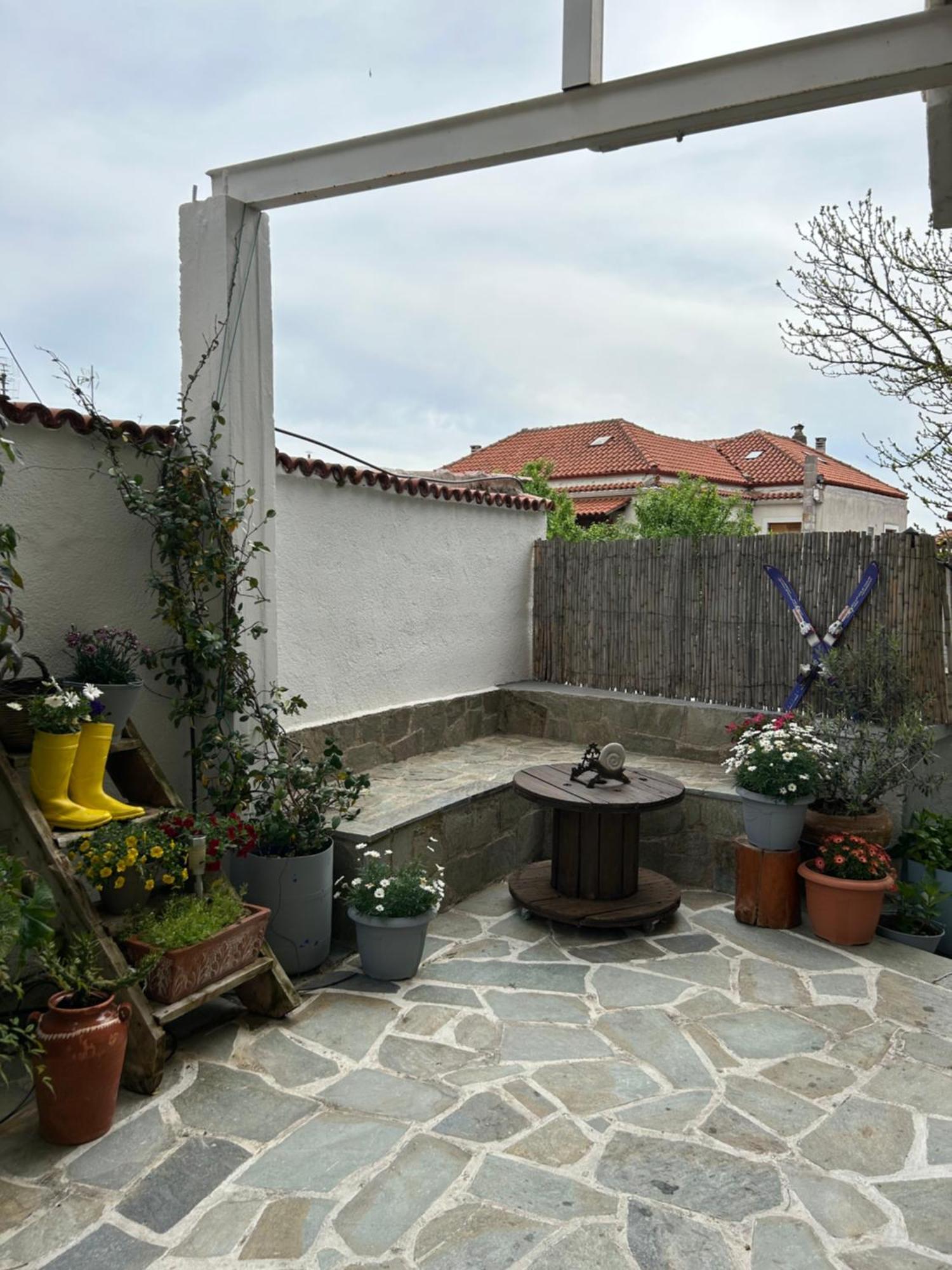 Guesthouse Doma Est 1991 أراخوفا المظهر الخارجي الصورة